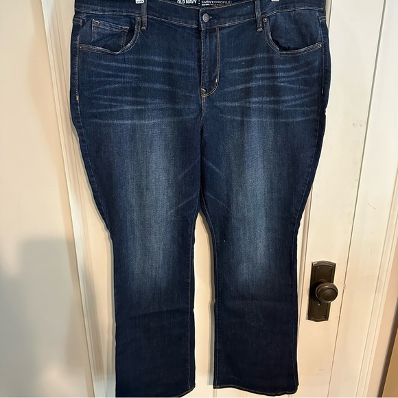 Old Navy | Curvy Midrise Denim - Picture 8 of 9